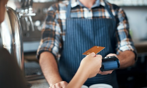paying with card at restaurant